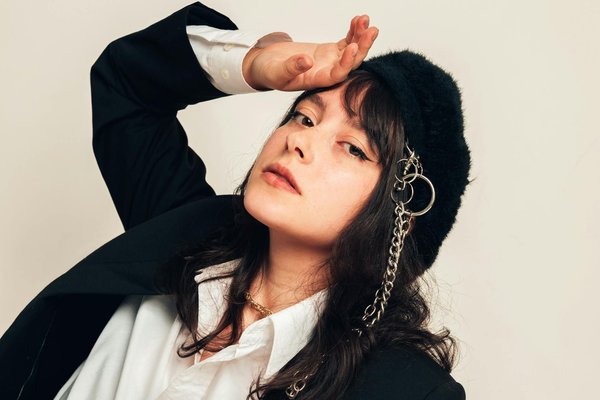 How Can Home Cooks Innovate Traditional UK Dishes?